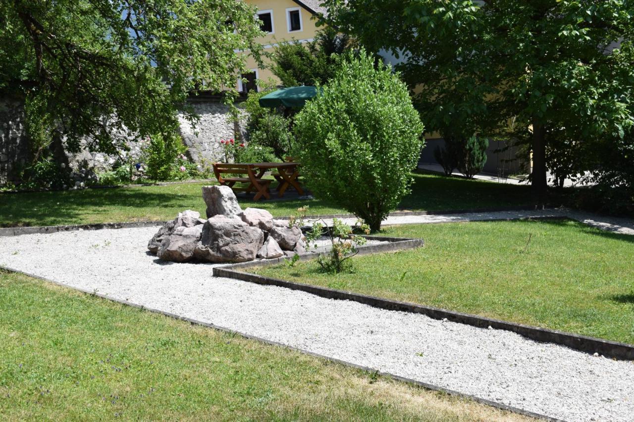 Fruehstueckspension Josefinum Bad Aussee Dış mekan fotoğraf