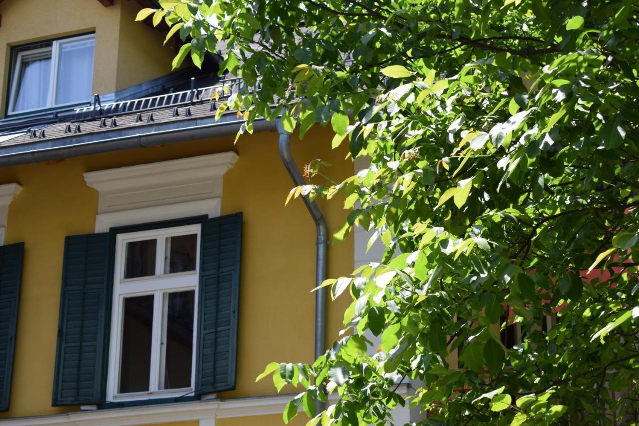Fruehstueckspension Josefinum Bad Aussee Dış mekan fotoğraf